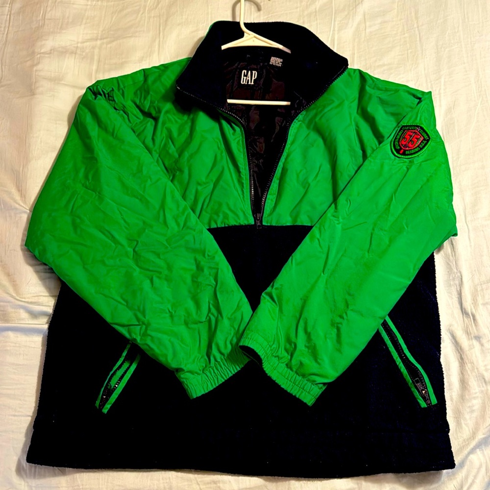 Gap pull over hoodie